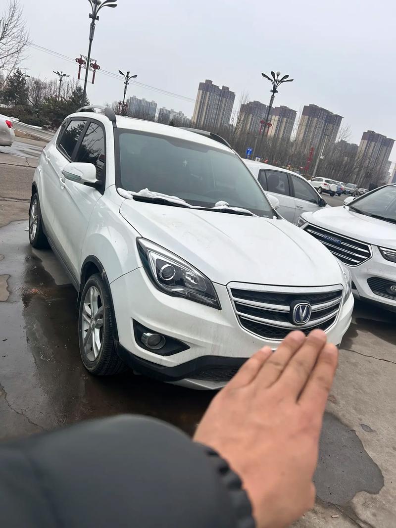 今日再售三臺(tái)新車(chē)，祝愿客戶用車(chē)愉快